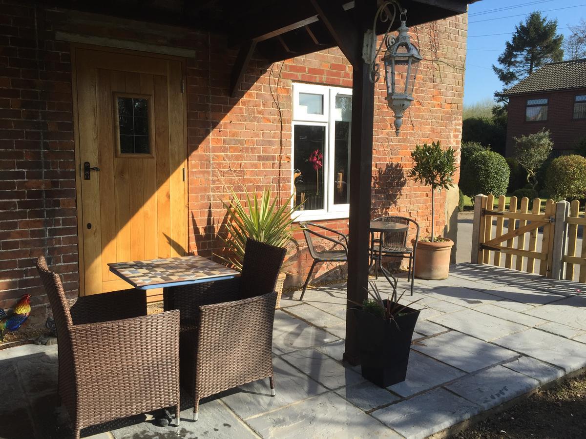 Lawson Cottage B&B Hickling Exterior photo